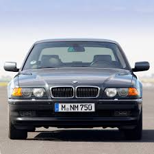 BMW E38 Front View