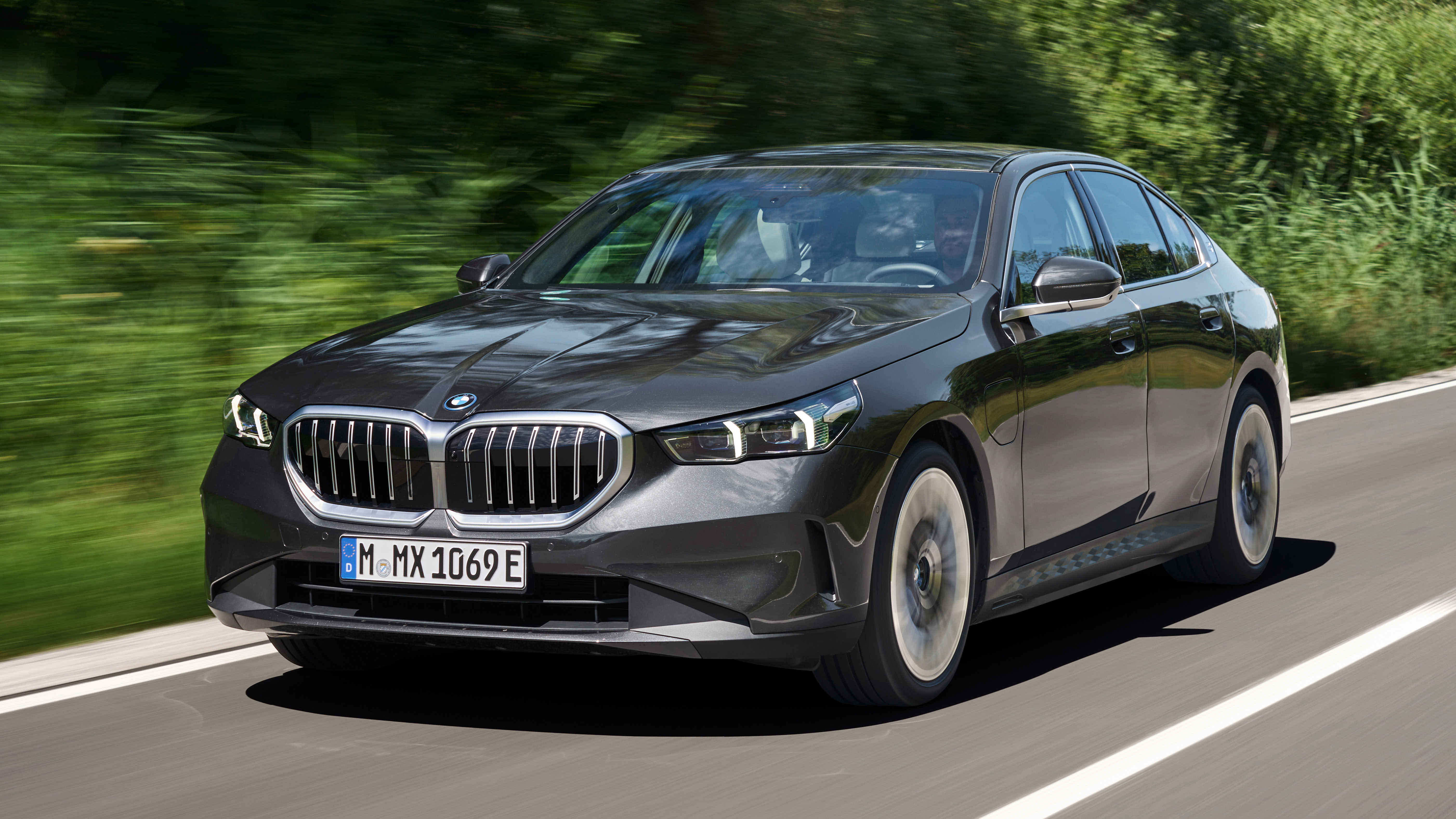 BMW I5